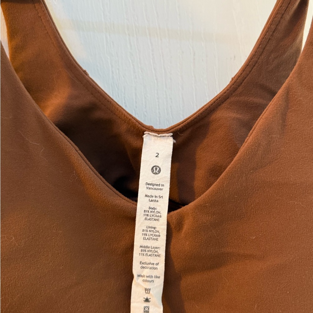 Lululemon tank - Picture 3 of 3